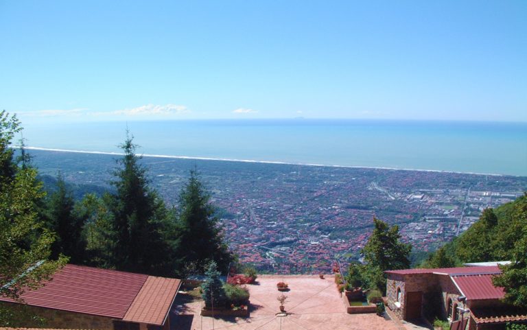 la costa dal piazzale